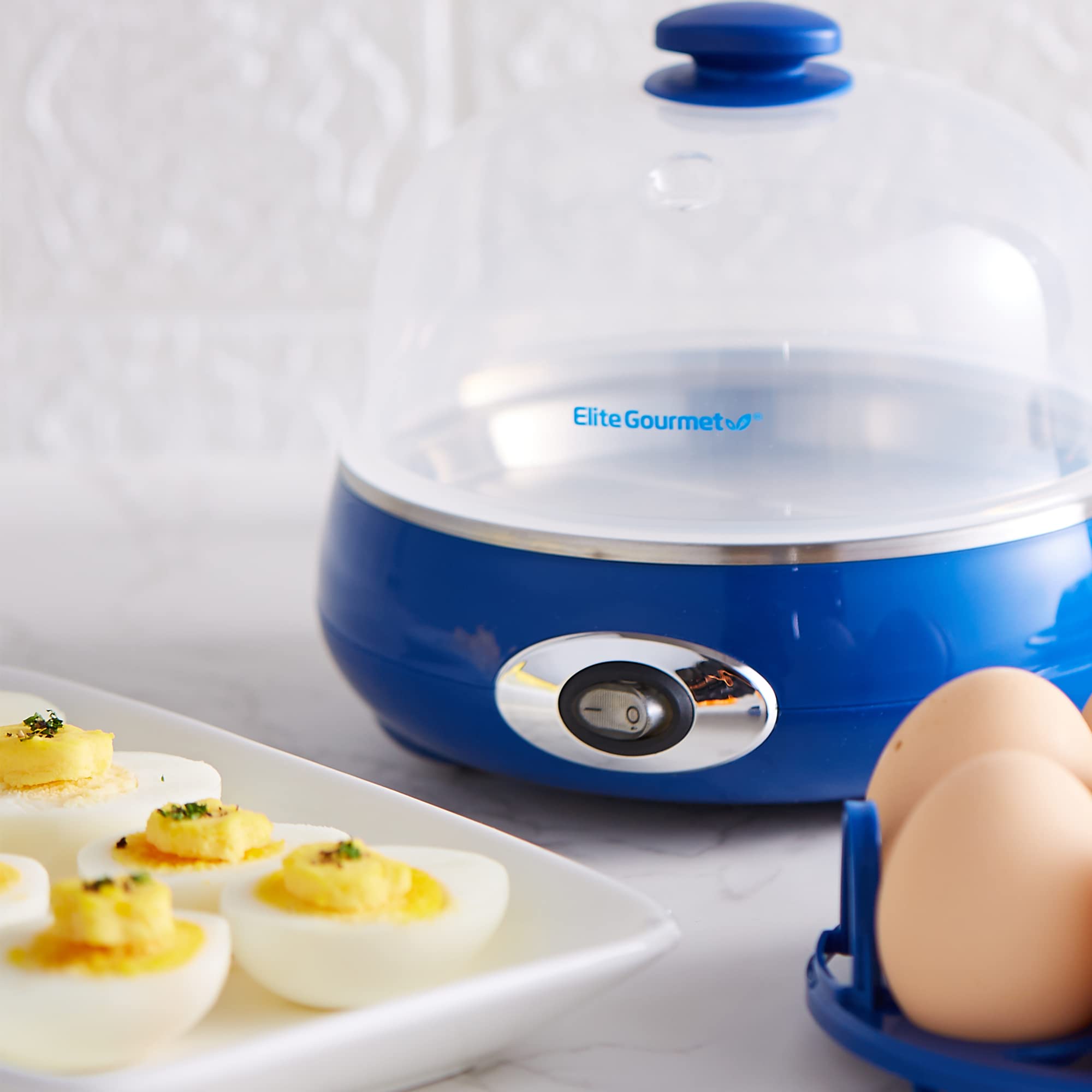 Elite Gourmet EGC115M Easy Egg Cooker Electric 7-Egg Capacity, Soft, Medium, Hard-Boiled Egg Cooker with Auto Shut-Off, Measuring Cup Included, BPA Free, Retro Mint