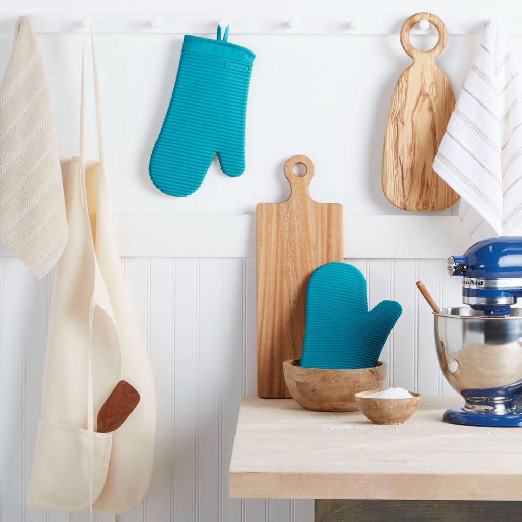 KITCHENAID Ribbed Soft Silicone Oven Mitt 2-Pack Set, 7.5"x13", Milkshake