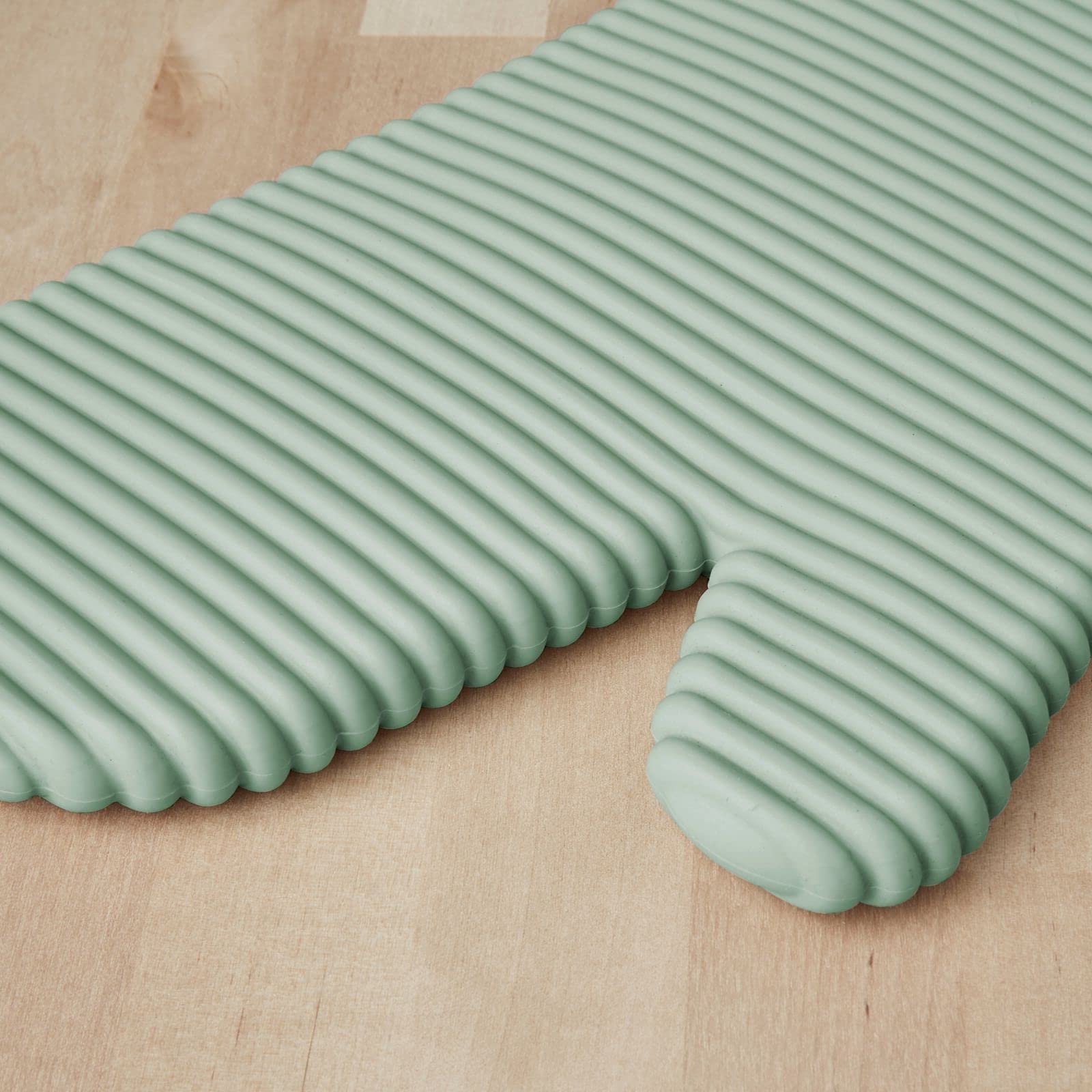KITCHENAID Ribbed Soft Silicone Oven Mitt 2-Pack Set, 7.5"x13", Milkshake
