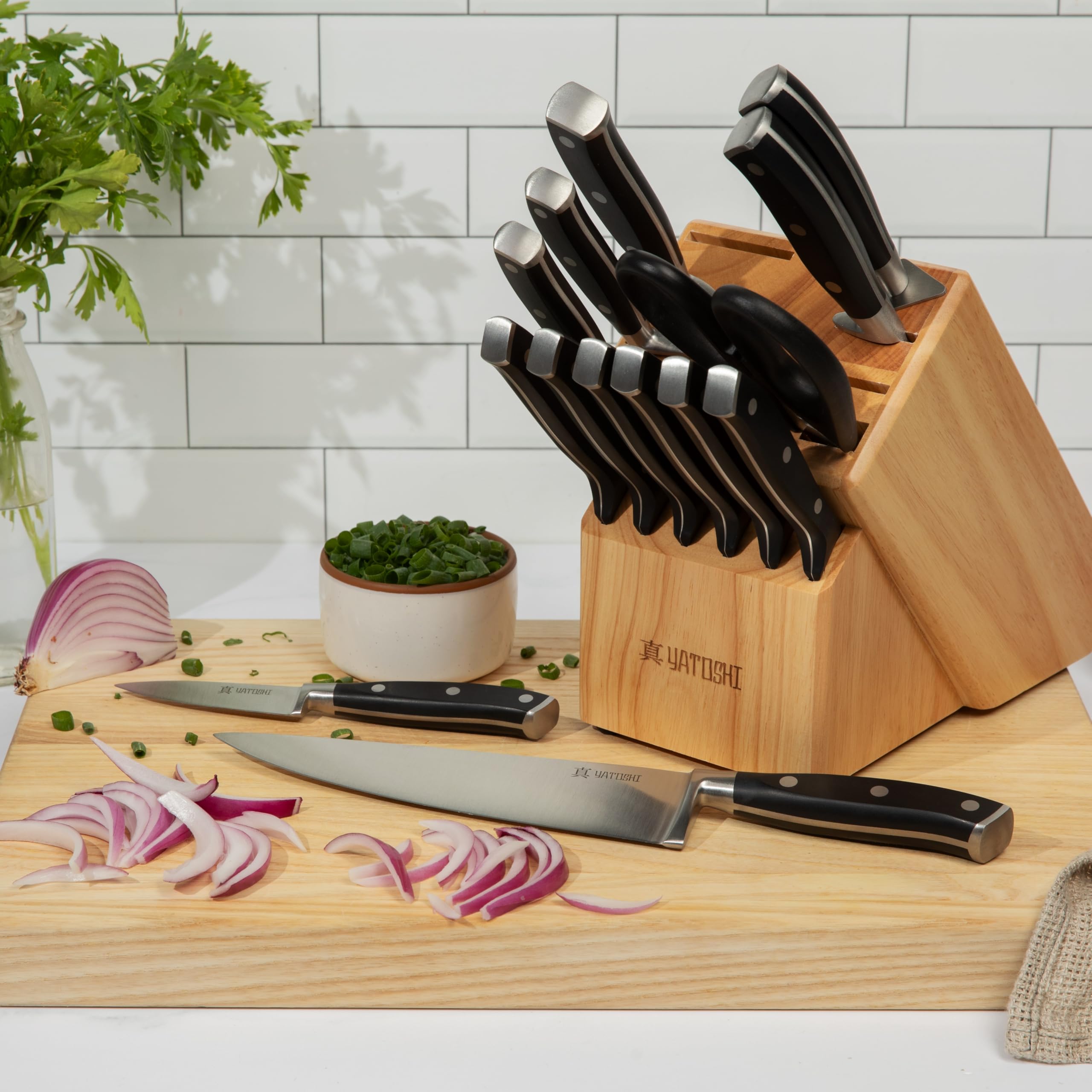 Yatoshi Professional Kitchen Knife Set, 15 Pieces, High Carbon Stainless Steel, Ergonomic Handle