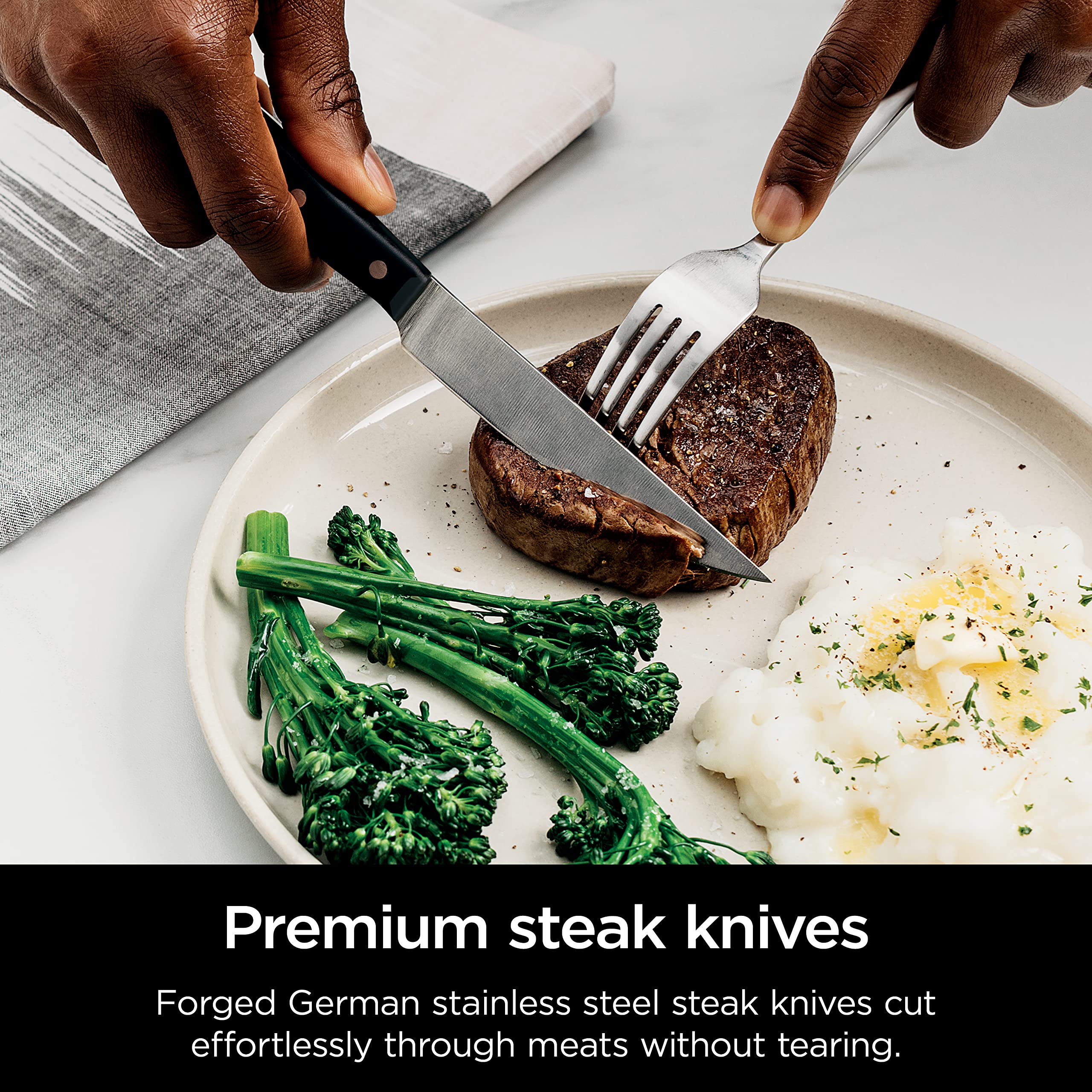 Ninja K32017 Foodi NeverDull Premium Knife System, 17 Piece Knife Block Set with Built-in Sharpener, German Stainless Steel Knives, Black